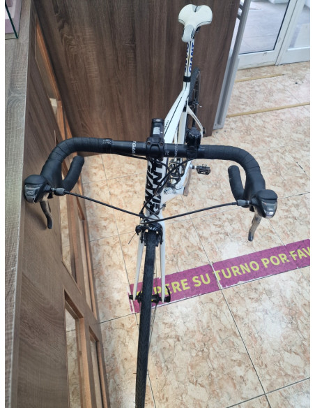 1-1-260523-3-Bicicleta Carretera Giant Def 9 Blanca Carbono Talla L