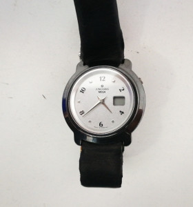 1-1-202896-1-Reloj Junghans Mega de Mujer