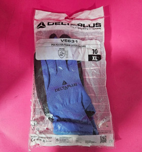 8-8-71044-1-Guante trabajo Delta Plus talla XL (sin Uso)