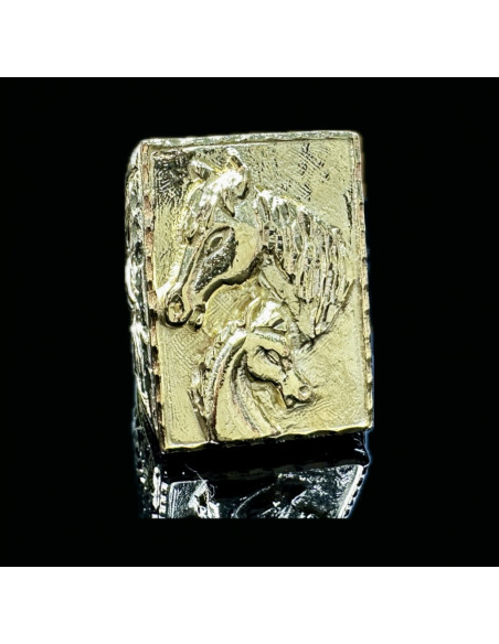 1-1-149908-3-Anillo sello plata bañado en oro 18K caballo rectangular