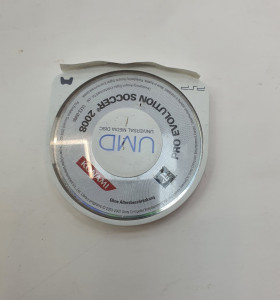 1-1-235905-1-Videojuego PSP pro evolution soccer 2008