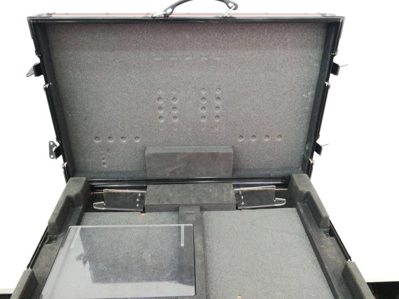 1-1-160143-2-Flip case pioneer 