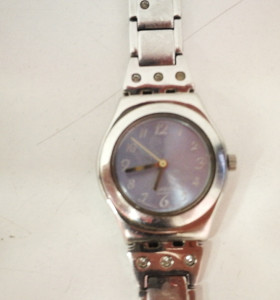 1-1-197353-1-Reloj De Mujer Swatch Irony 