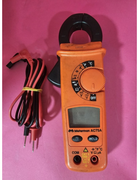 8-8-69929-1-Pinza Amperimétrica Meterman Ac75a 600A