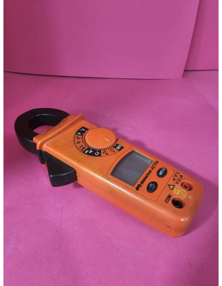 8-8-69929-4-Pinza Amperimétrica Meterman Ac75a 600A