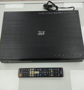 6-6-163508-1-Reproductor DVD Portátil Blu-ray 3D Lg Bh7240b