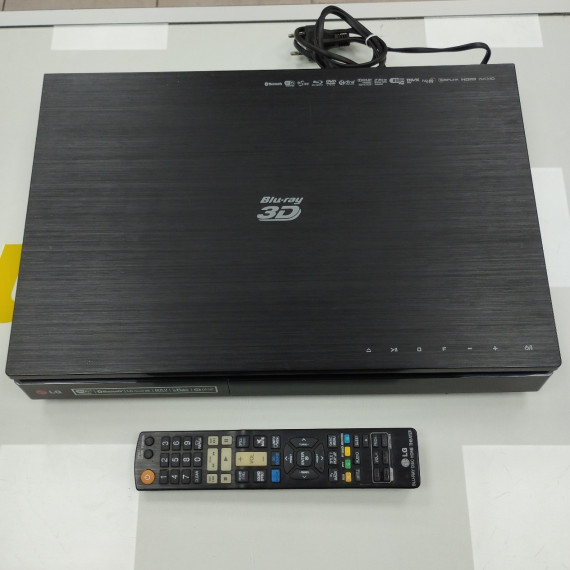 6-6-163508-1-Reproductor DVD Portátil Blu-ray 3D Lg Bh7240b