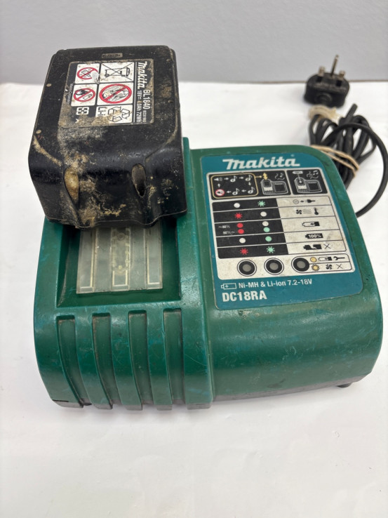 1-1-259330-3-Sierra Circular Makita Bss611