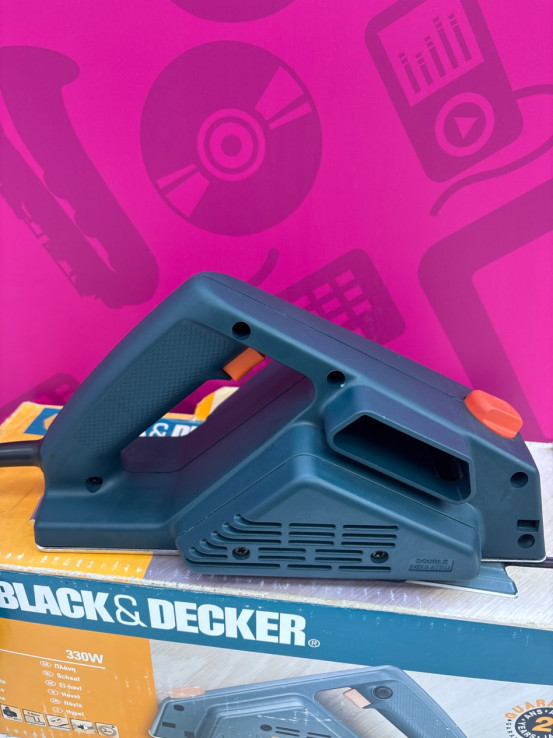 1-1-261502-2-Cepillo Eléctrico BlackDecker Kw710-qs