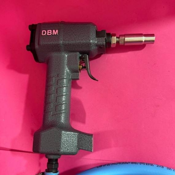 8-8-71265-4-Clavadora Neumatica DBM (de Chinchetas)