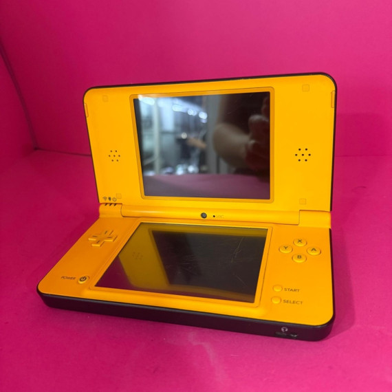 8-8-68702-2-Nintendo Ds XL