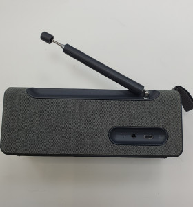 1-1-261663-1-Radio Portátil Bluetooth Hama DR200BT 2