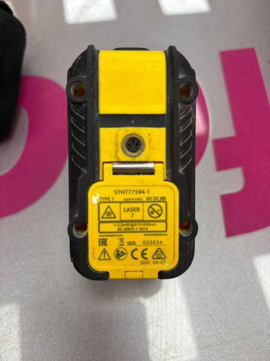 7-7-79535-1-Nivel Laser Stanley Cross 360º