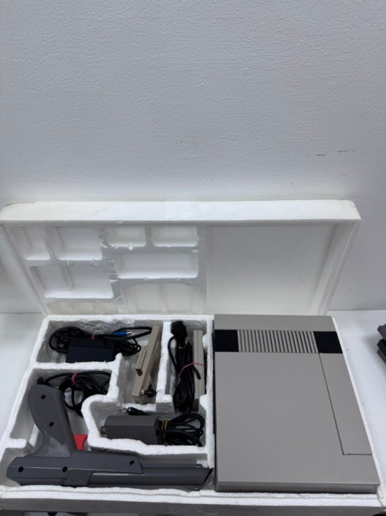 7-7-80808-4-Consola NES Clásica