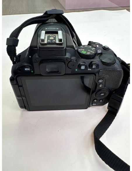 1-1-261549-3-Cámara Digital Réflex Nikon D5500 Objetivo 18-140 Vr 