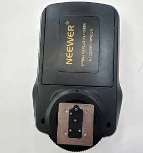 1-1-261554-1-Fotografía Y Videocámaras NEEWER NW622N FSK 2.4Ghz  2
