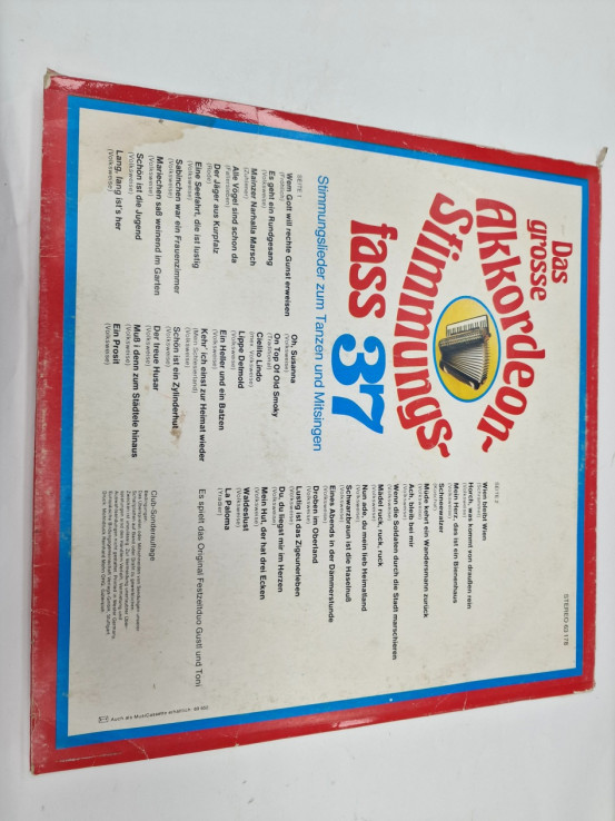 1-1-246790-2-das grosse akkordeon stimmungs 