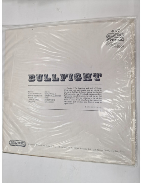 1-1-242502-2-bullfight