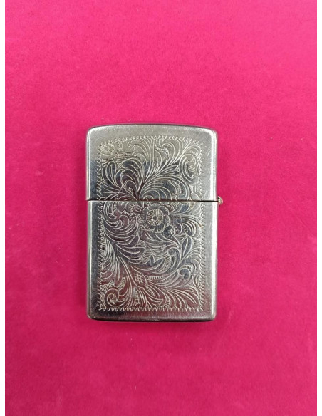 6-6-160169-2-Encendedor ZIPPO