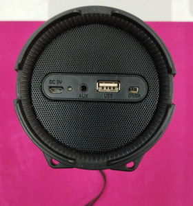 6-6-163727-1-Altavoz Portatil Bluetooth Black  2