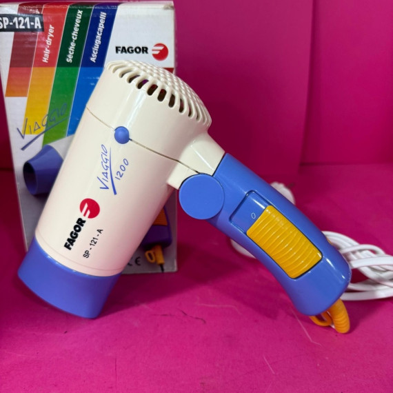 8-8-72700-3-Secador Pelo Viajero Fagor SP-121-A