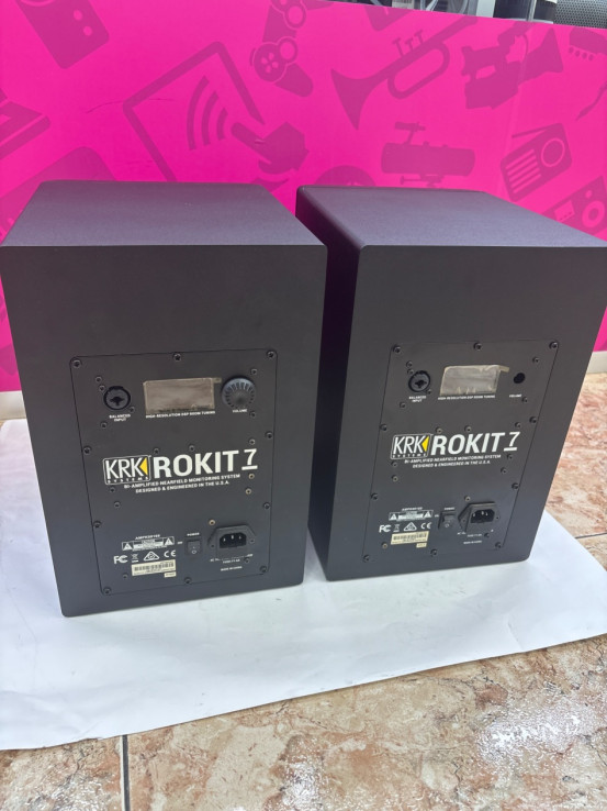1-1-260301-2-Sonido KRK Rokit RP7 G4 Pack 2 Monitores De Estudio De Campo Cercano Activo 