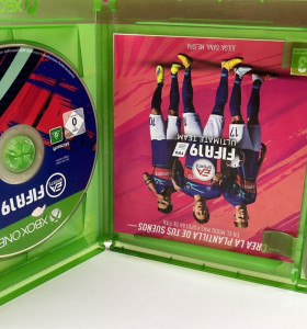 9-9-61554-1-Videojuego Xbox One FIFA 19 2