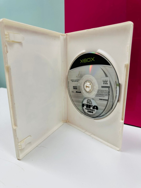 9-9-61600-2-Videojuego Xbox Clasica FIFA 2004