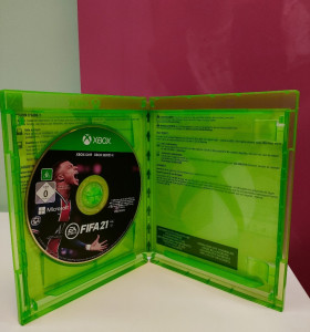9-9-67286-1-Videojuego Xbox One fifa 21 2