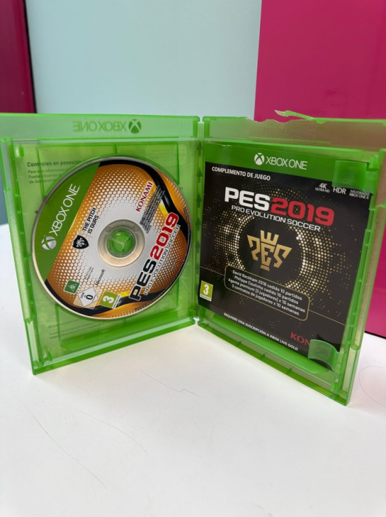 9-9-67382-2-Videojuego Xbox One pes 2019