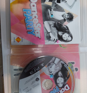 9-9-49878-1-Videojuego PS3 Dancestar party