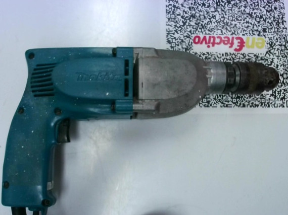 9-9-52428-2-Taladro Makita hp2010n 750w