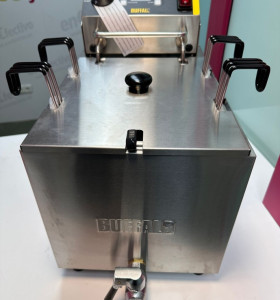 9-9-67402-1-Cocina Cocedero Pasta Industrial Buffalo Gh160 (sin Uso)