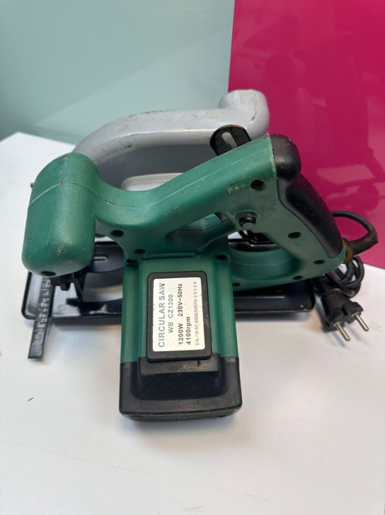 9-9-67721-2-Sierra Circular Work Bull Wb Cz1200 25