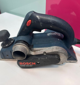 9-9-67740-1-Cepillo Eléctrico Bosch Gho 26-82