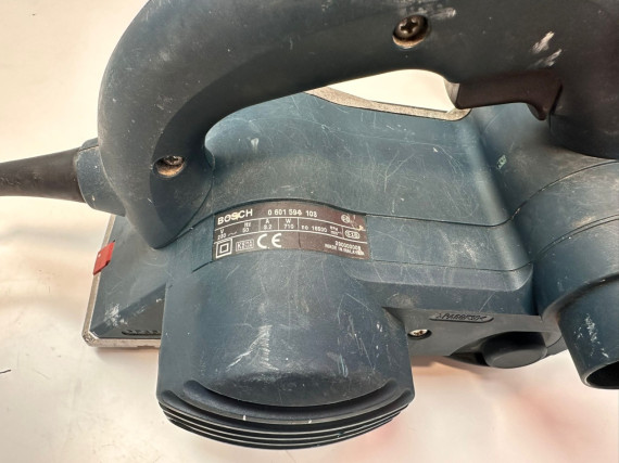 9-9-67740-3-Cepillo Eléctrico Bosch Gho 26-82