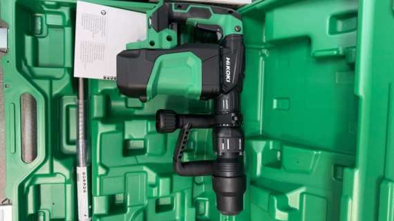 9-9-68160-3-Martillo demoledor Hikoki h 3641da 36v cargador 2 baterías 8ah uc18ysl3 (sin uso)