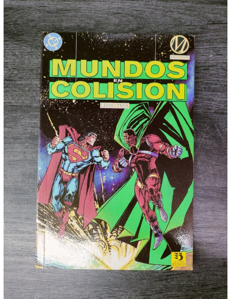 9-9-48073-1-Cómic Mundos en colisión Libro Tres