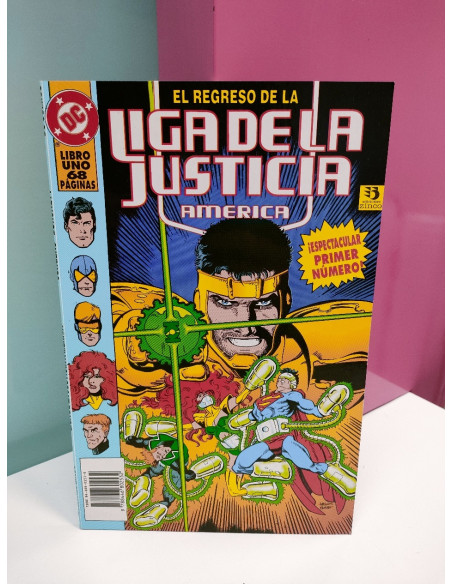 9-9-48163-1-Cómic El regreso de la liga de la justicia america Libro uno