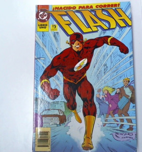 9-9-48277-1-Cómic Flash nacido para correr 1