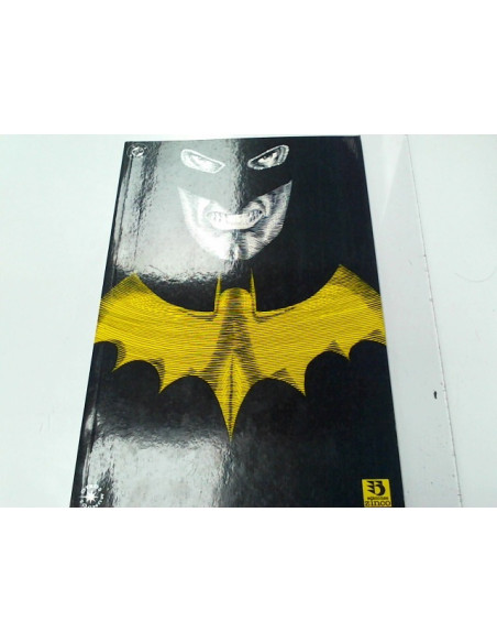 9-9-48392-1-Cómic Batman amo del futuro