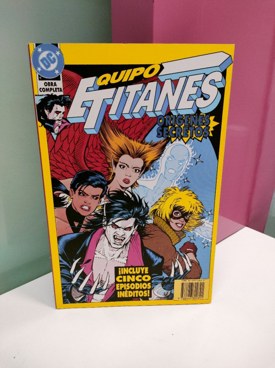 9-9-48717-1-Cómic Equipo Titanes Origines Secretos