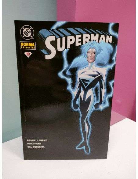 9-9-49710-1-Cómic Superman 19