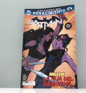 9-9-47886-1-Comic Batman duelo con la hija del demonio