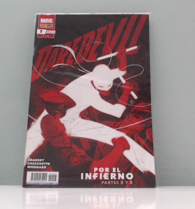 9-9-47912-1-Cómic Daredevil Por el infierno n.7