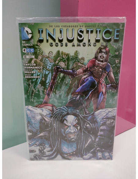 9-9-47945-1-Cómic Injustice gods among us 13