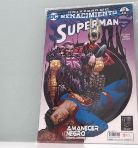 9-9-47950-1-Cómic Superman Amanecer negro n.13