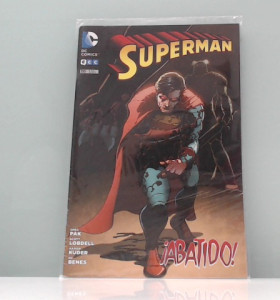 9-9-47971-1-Comis Superman abatido 30