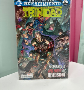9-9-47989-1-Cómic Trinidad Recibiendo el año nuevo con Deadshot 17