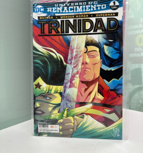 9-9-47994-1-Cómic Trinidad Renacimiento 1